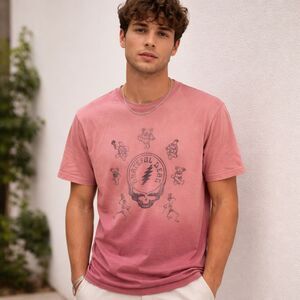 American Eagle Grateful Dead Tee Ombre Pink Skull Lightning Band Vintage M